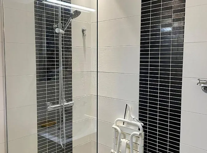 Moderne Proche Gare *